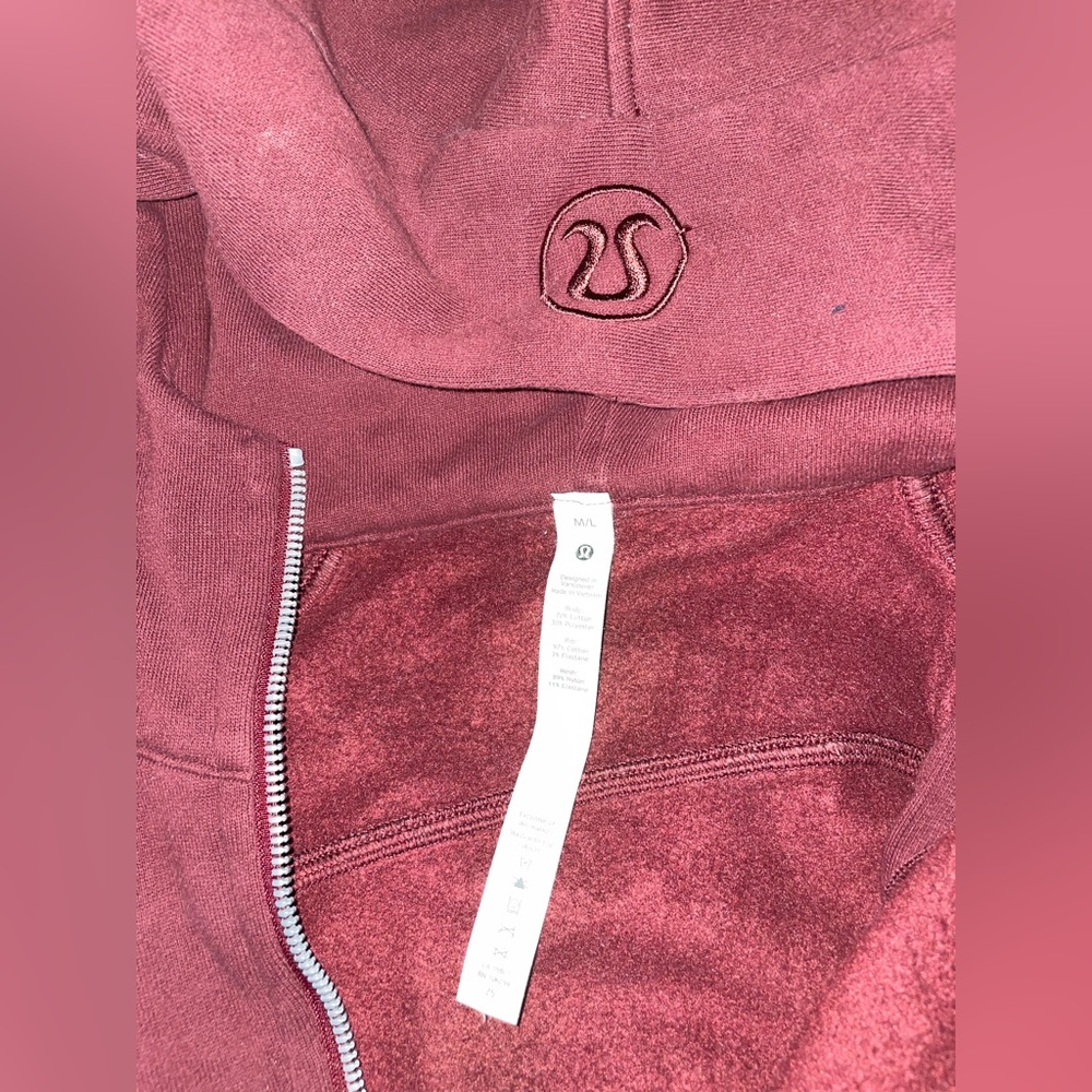 Lululemon Scuba Cropped